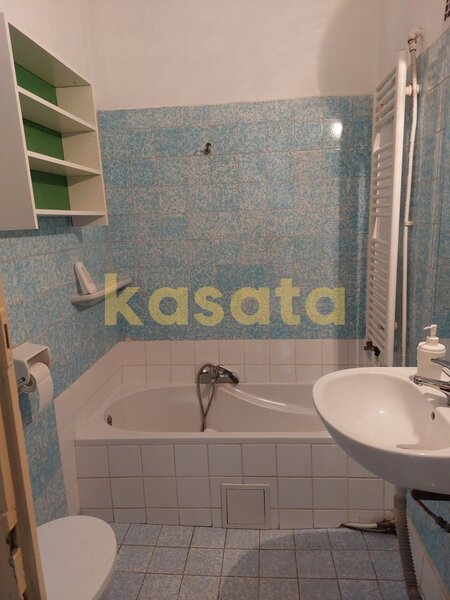 Floreasca, apartament 2 camere, boxa, centrala proprie