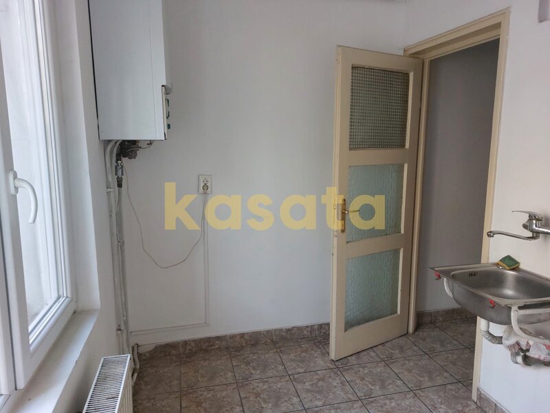 Apartament 2 camere | Floreasca | boxa | centrala proprie